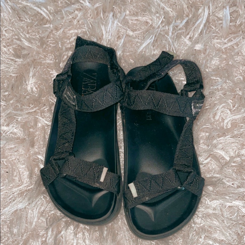 Girls Zara sandals